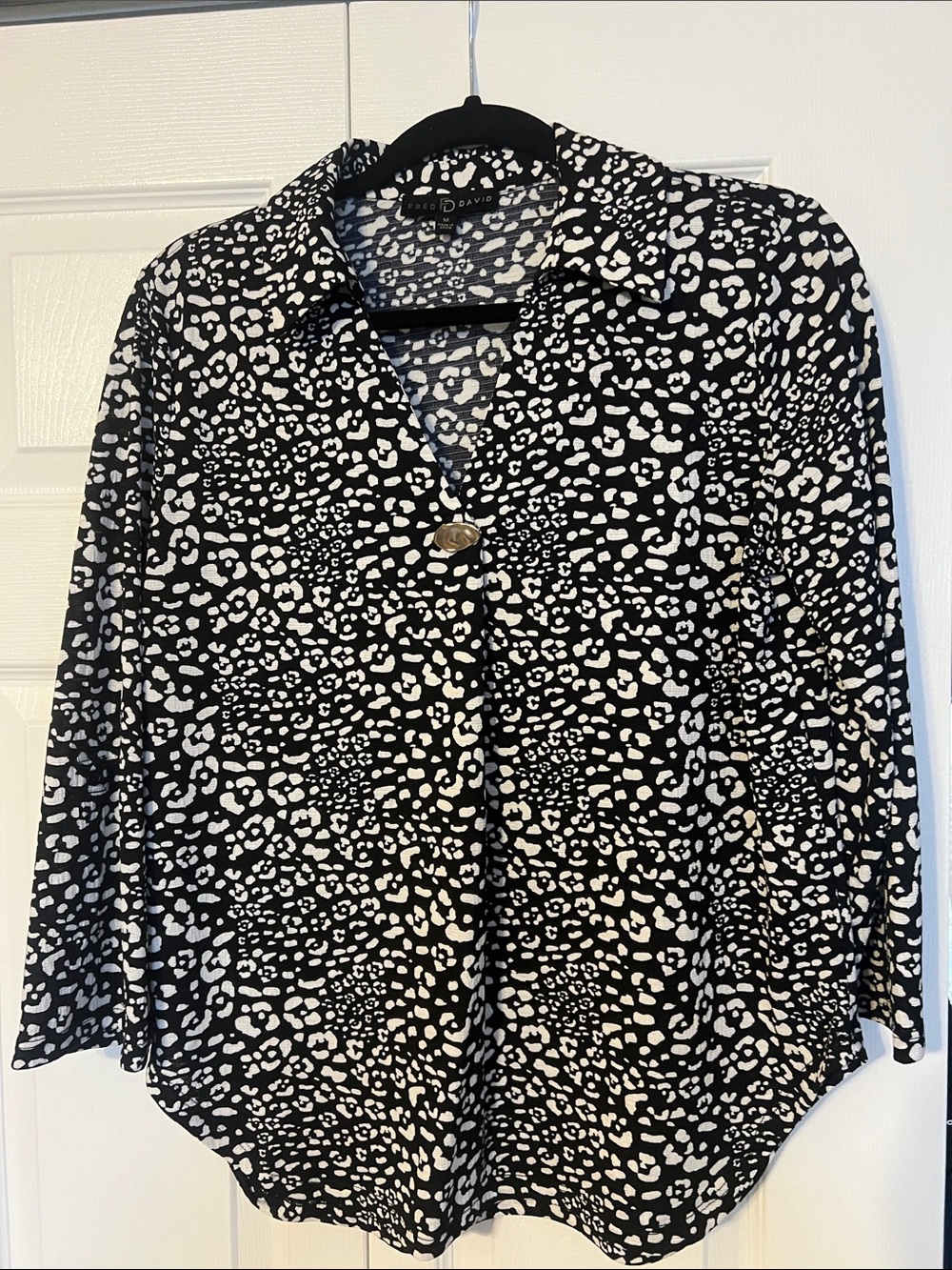 Fred David Black and White Abstract Spot Tee